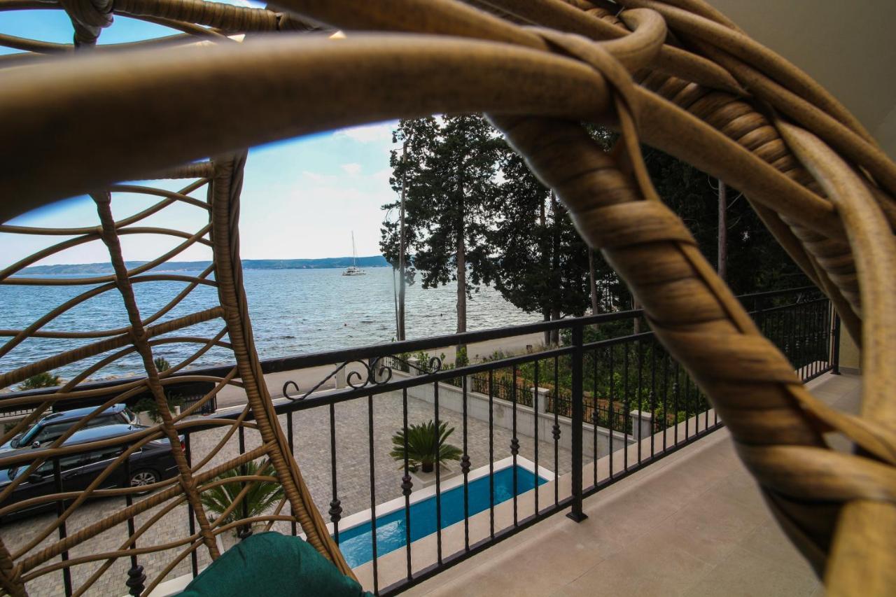 Villa Beachfront Sea Palace Kastela Dış mekan fotoğraf